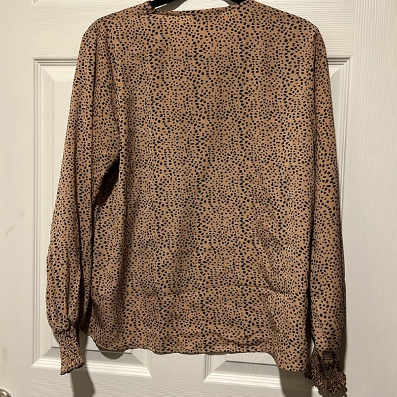 SHEIN | Leopard Button Down 🐆 - Picture 3 of 4